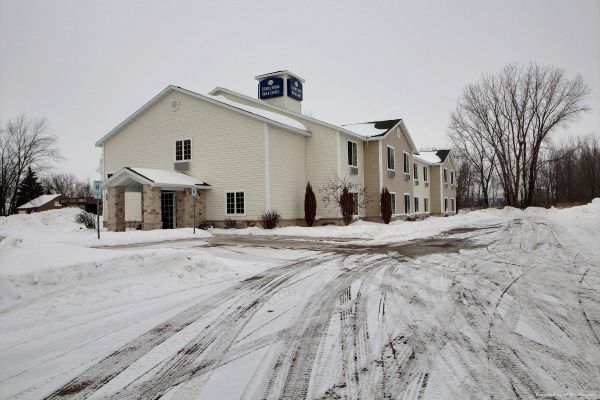 COBBLESTONE INN OF BRILLION (Brillion)